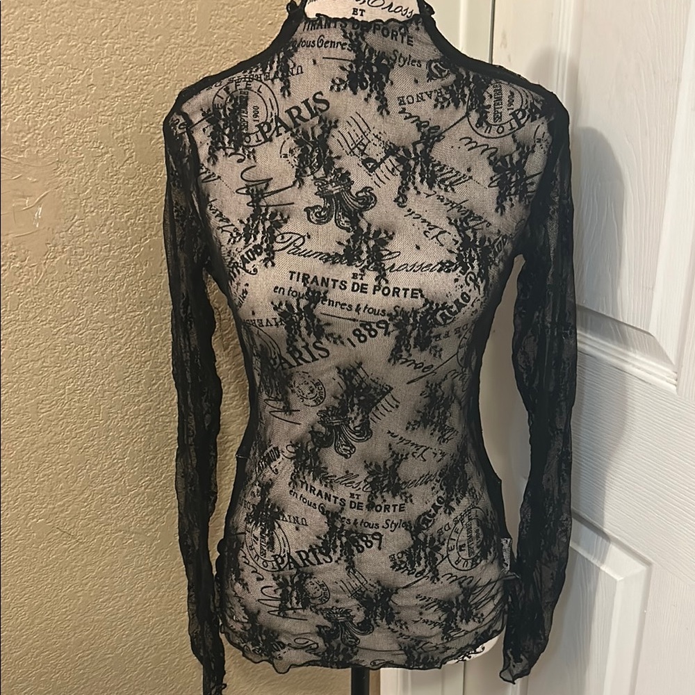 Black Lace Print stretchy top